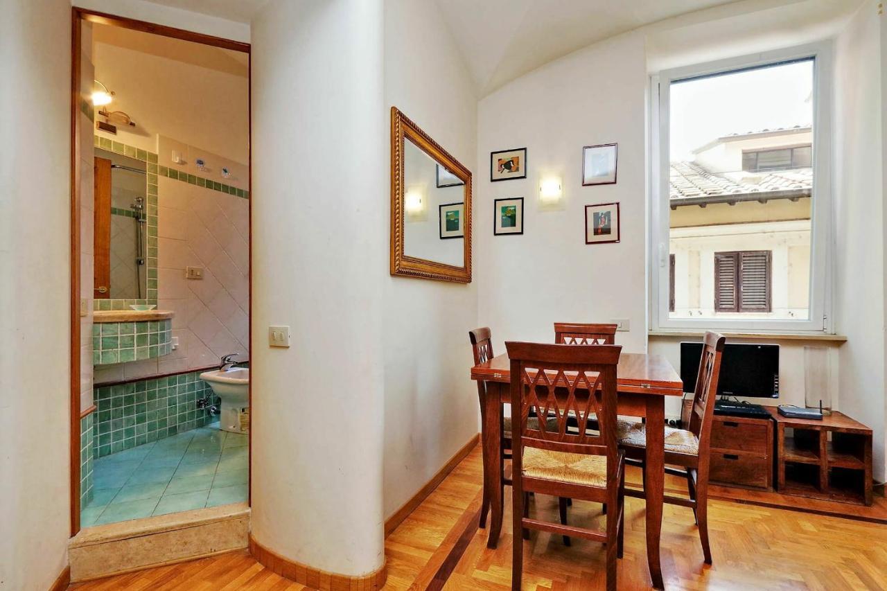 Borgo Pio Apartment Rome Bagian luar foto