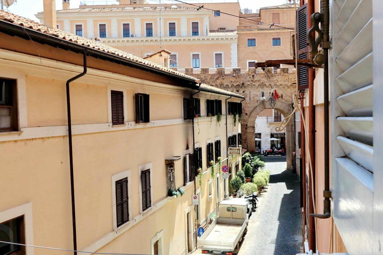 Borgo Pio Apartment Rome Bagian luar foto