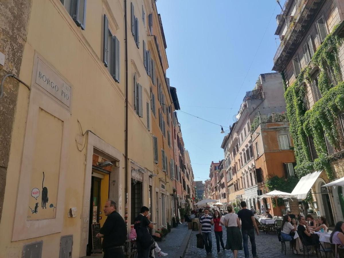 Borgo Pio Apartment Rome Bagian luar foto
